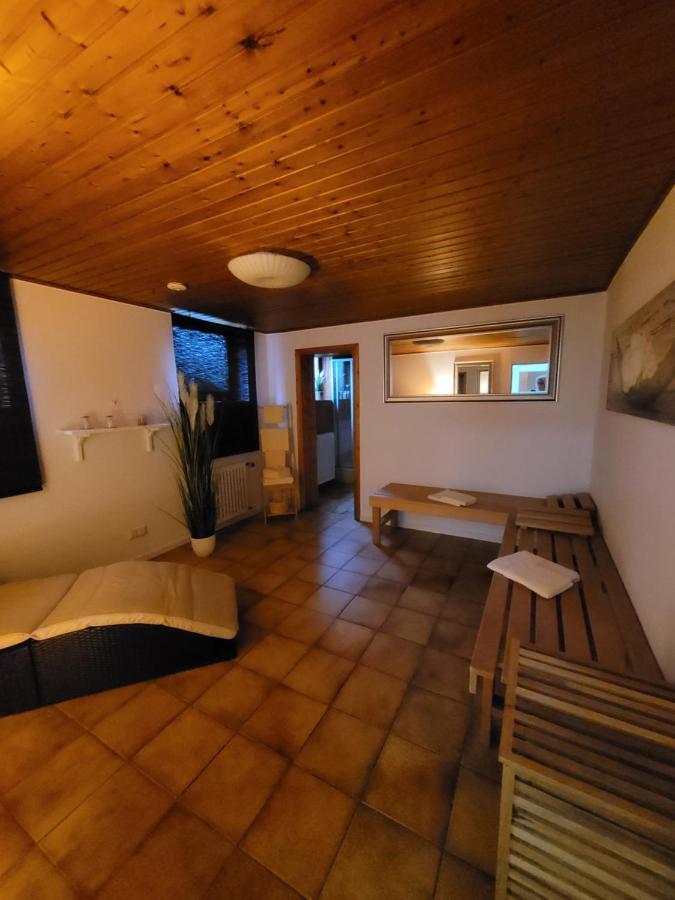 Kurparkhotel-Gemuend Екстериор снимка